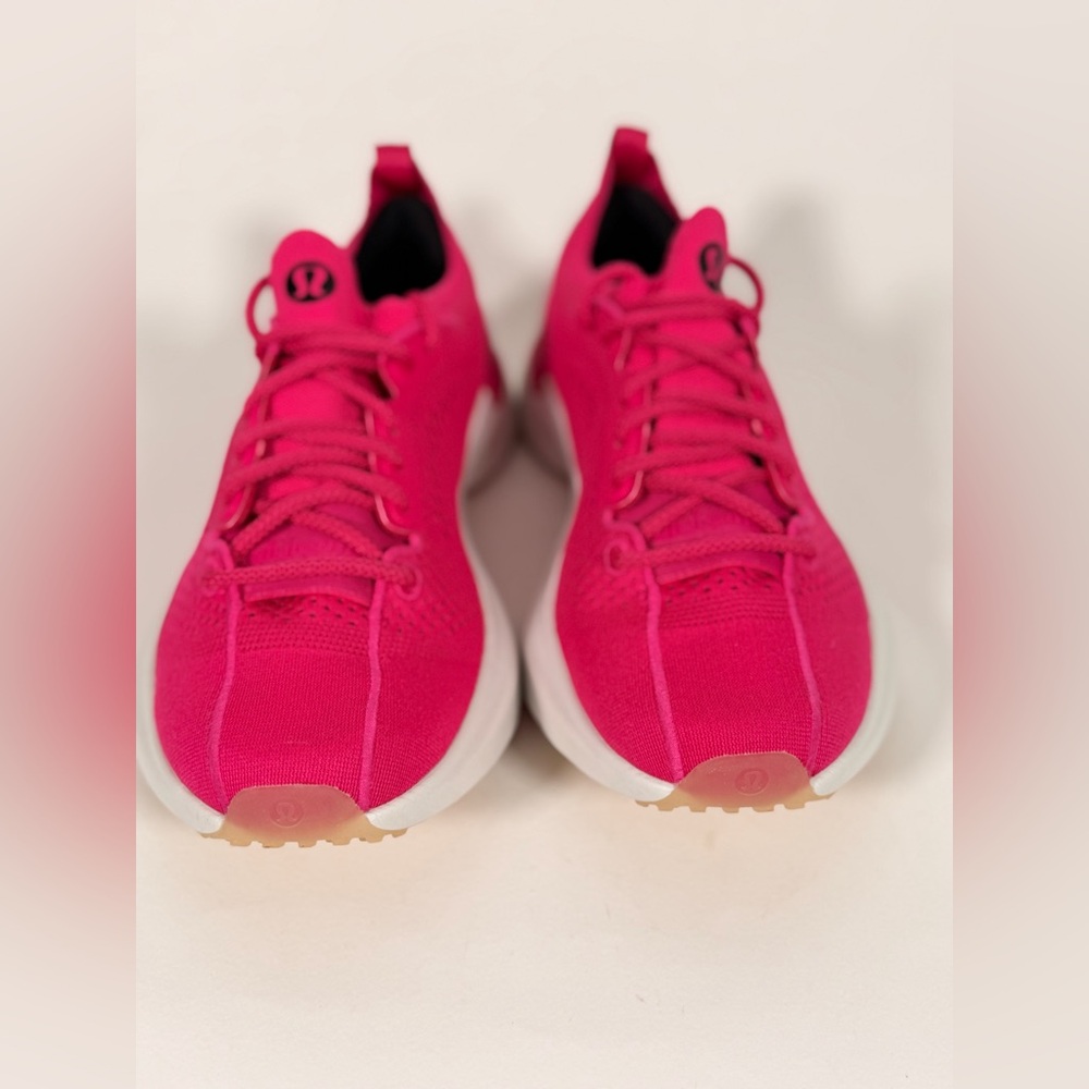 NWOB Lululemon Women's Chargefeel 3 Workout Shoe - Picture 6 of 8